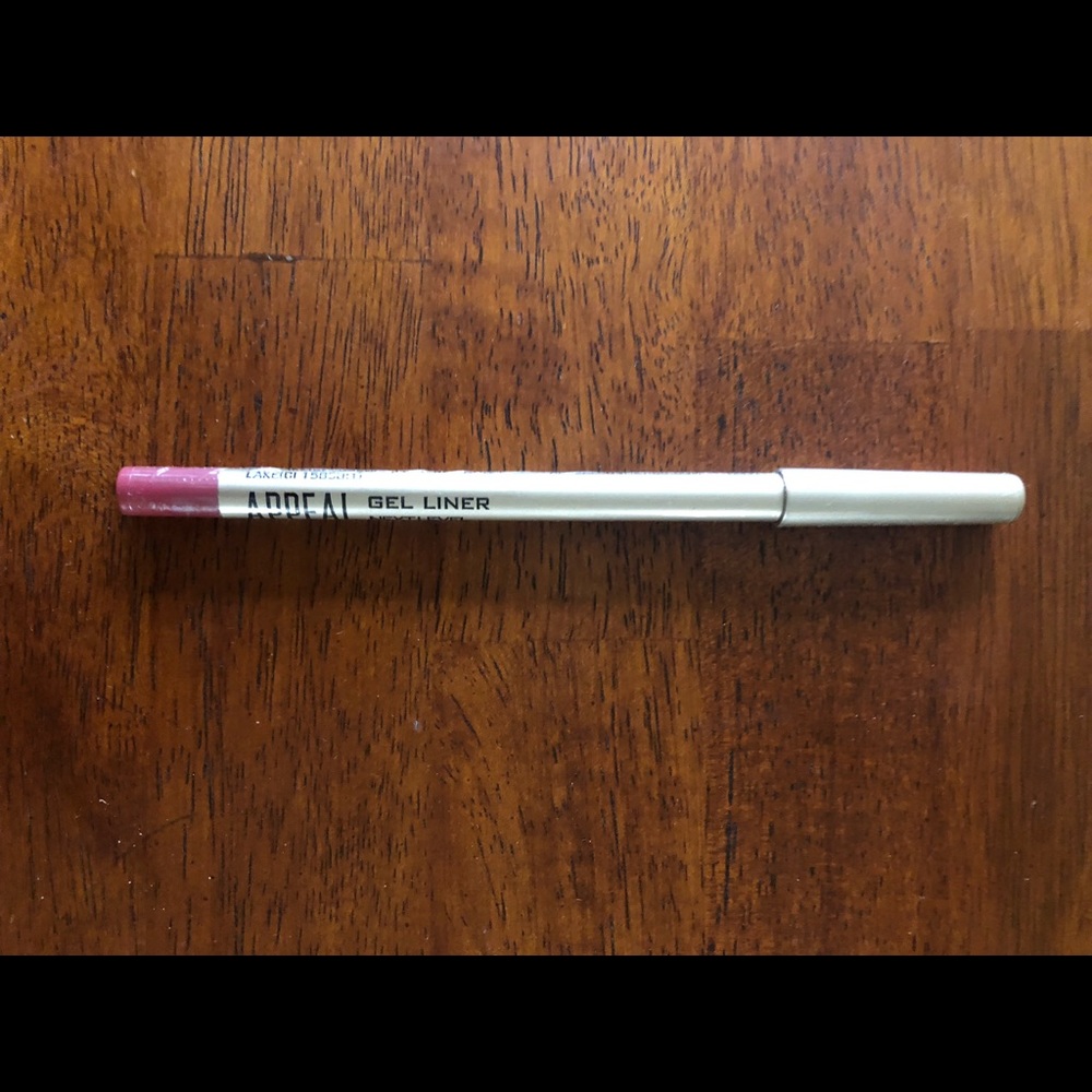 Lip Bundle! - Picture 3 of 6